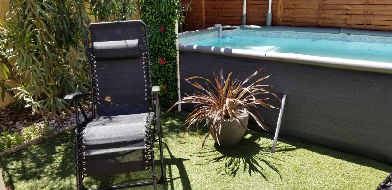 Maison F2, Neuve Au Calme Avec Jardinet La Crau Exteriér fotografie