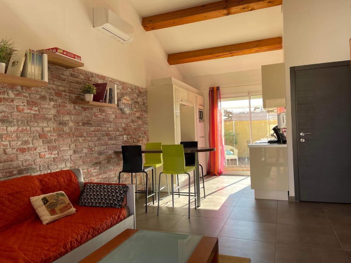 Maison F2, Neuve Au Calme Avec Jardinet La Crau Exteriér fotografie